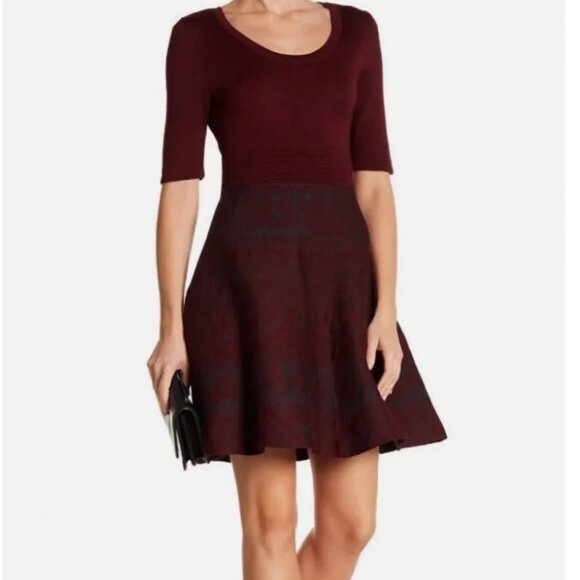 Nina Leonard Dresses & Skirts - Nina Leonard Fit & Flare Sweater Dress size S